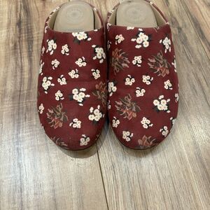 Fitflop Chrissie Floral Slippers Clogs Shoes Red Women's 6 House Shoes Comfy